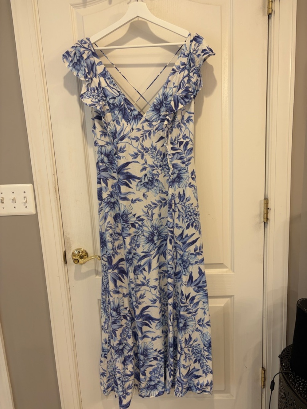 H&M White and Blue Floral Maxi Dress